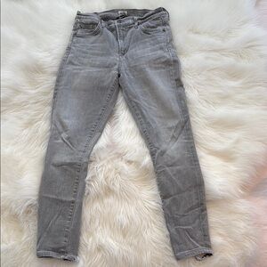 Citizens of Humanity “Rocket”Gray Skinny Jeans with Tapered Leg and Soft Texture
